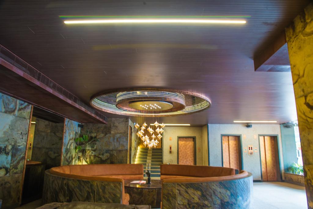 Infiniti Hotel And Spa Indore Extérieur photo
