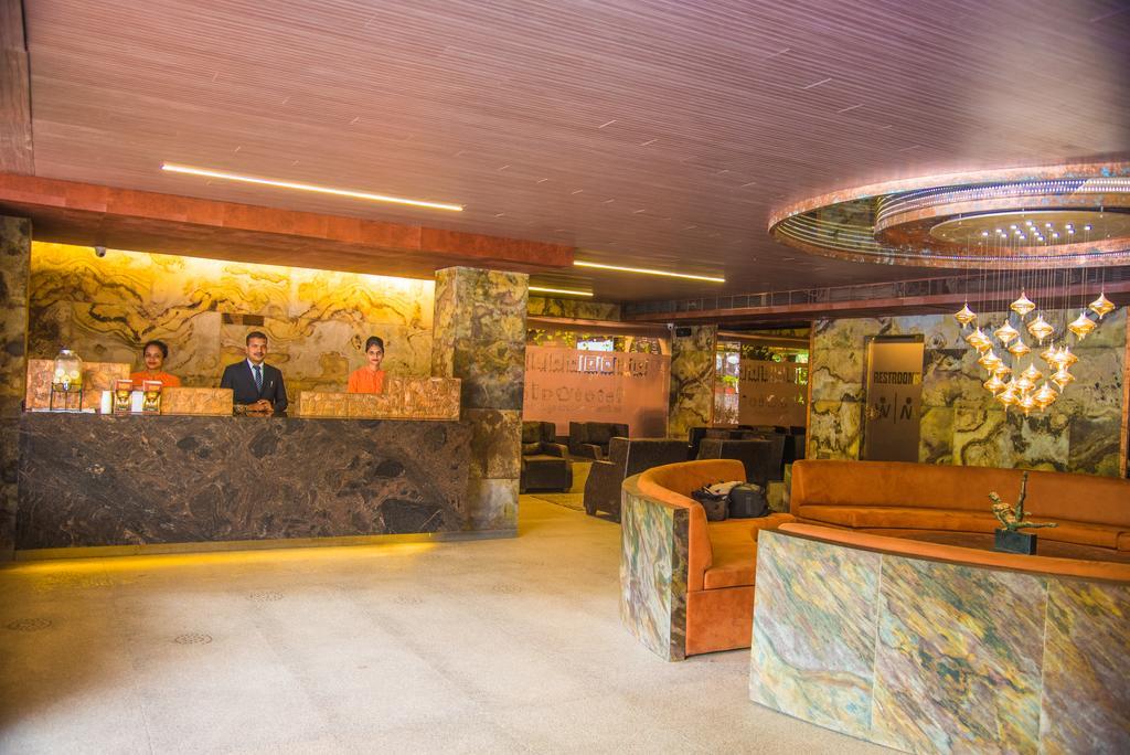 Infiniti Hotel And Spa Indore Extérieur photo