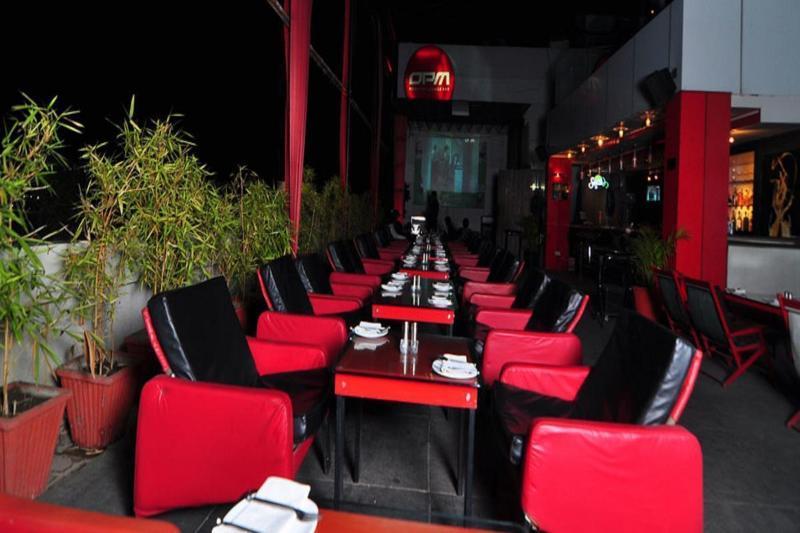 Infiniti Hotel And Spa Indore Extérieur photo
